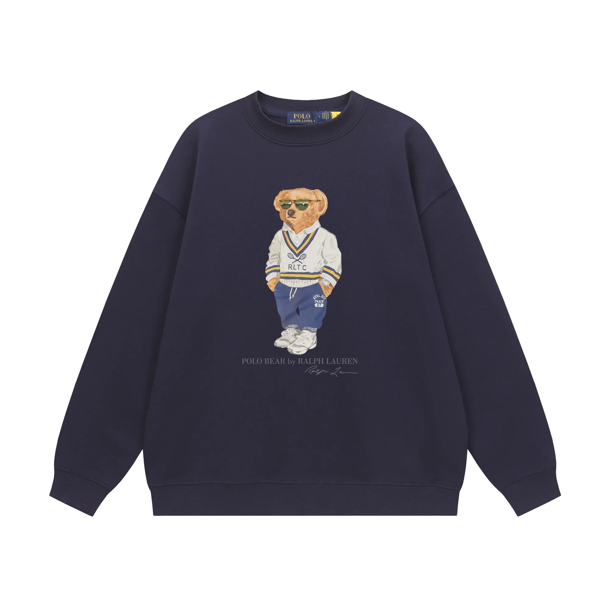 P200 Long-term stock] RalphLauren/Ralph Lauren 2025 autumn and winter new bear letter print 420g heavy large terry sweatshirt Ralph Lauren's age-reducing item, the coat fabric is made of 85% cotton ➕15% polyester, which not only retains the softness, comfort and breathability of cotton, but also adds the wear resistance and wrinkle resistance of polyester fiber, making the clothes more durable and easy to care for. Even in slightly cooler weather, you won't feel stuffy when wearing it. This kind of fabric has a natural crisp feel and is not easy to pill or deform. The bear on the chest is printed with English letters. It is full of color, full of three-dimensionality, and lifelike, adding a bit of liveliness and interest to the whole sweatshirt. There is no pressure to dress, regardless of age or gender. Complete accessories! Color: black, white, navy blue, light floral gray Size: M-L-XL-XXL